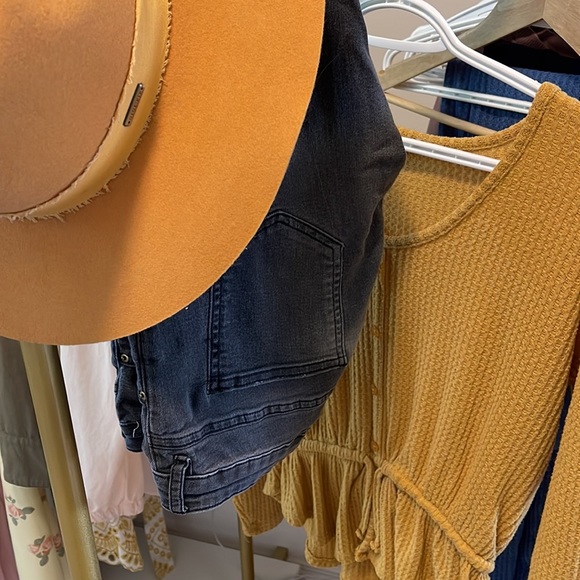 H&M jeans - Picture 5 of 5